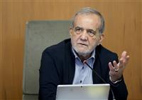 انتقاد پزشکیان از مدعیان صلح جهانی