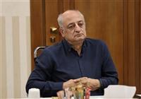 هادی رضایی مدیر تیم‌های ملی والیبال نشسته شد