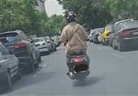  صدور گواهینامه موتورسیکلت برای بانوان نیازمند اصلاح قانون است 