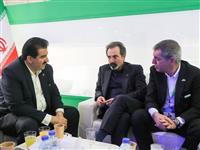 بازدید مدیرعامل بانک رفاه از غرفه پتروشیمی مسجدسلیمان در پتروکم کیش