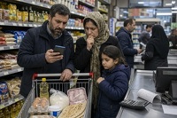 ماجرای افزایش ۳۰۰ هزار تومانی کالابرگ و یک دنیا هیاهو!/ نمایش حکمرانی با یارانه یک‌ دلاری