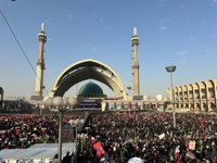 حماسه وداع با آقای شهید ایران؛ خروش عاشقان در مصلای امام خمینی(ره)