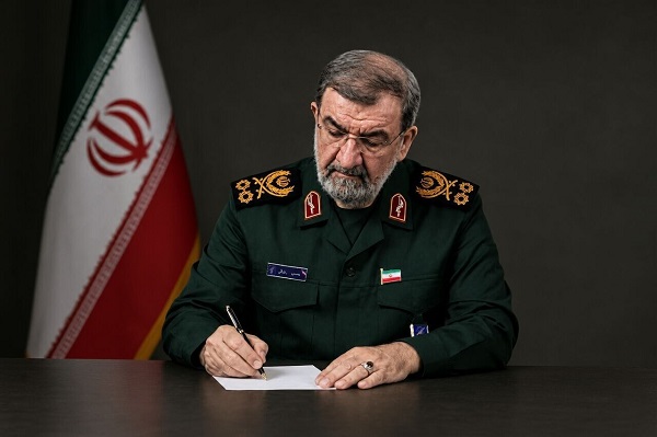 سرلشکر رضایی: پاسخ آمریکا به شروطمان را ناکافی می‌دانیم