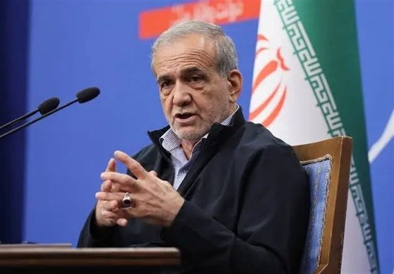 پزشکیان: نقد حق جامعه است، اما تخریب به دور از مردانگی است
